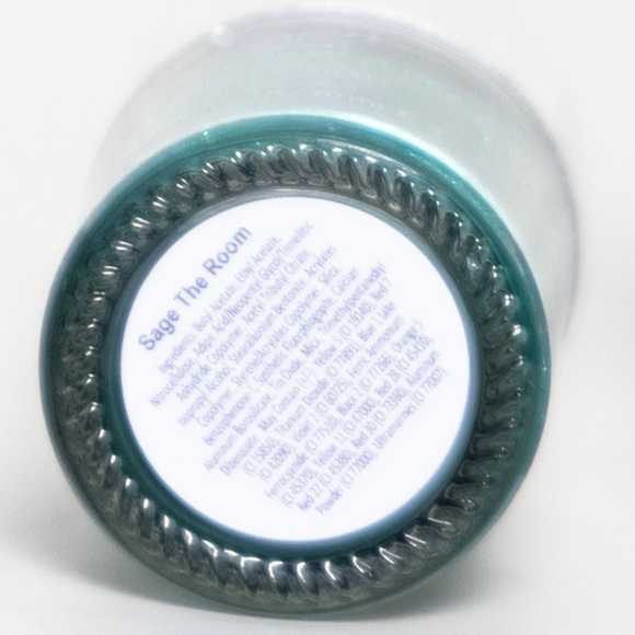 Pretty Woman Nail Polish in Sage the Room - Picture 4 of 4